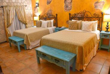 هتل Hacienda San Vicente