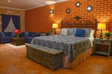هتل Hacienda San Vicente