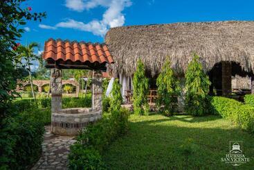 هتل Hacienda San Vicente