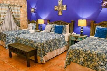 هتل Hacienda San Vicente