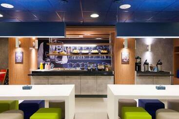 هتل Ibis Budget Campinas Aquidaban