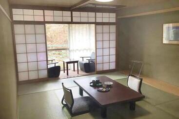 Itoen Hotel New Sakura