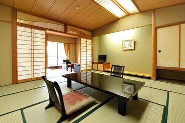 Itoen Hotel New Sakura