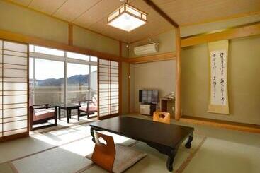 Itoen Hotel New Sakura