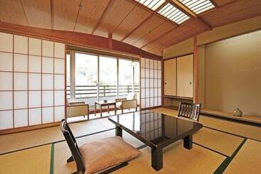 Itoen Hotel New Sakura