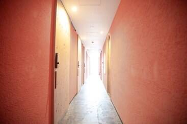 Hostel Niniroom