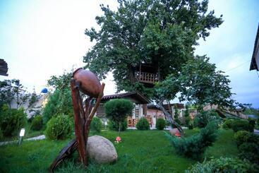 هتل Garden