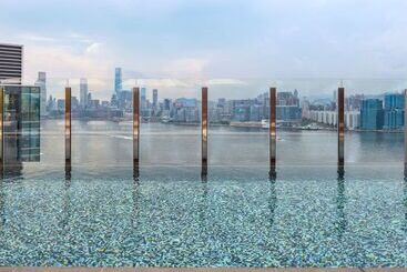 هتل Hyatt Centric Victoria Harbour