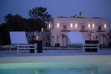 هتل Masseria Fontana Di Vite