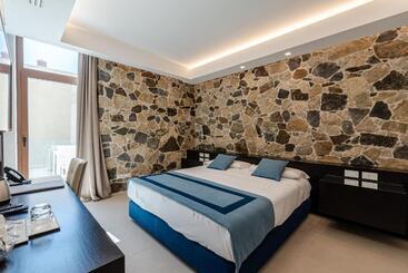 هتل Ngonia Bay Boutique