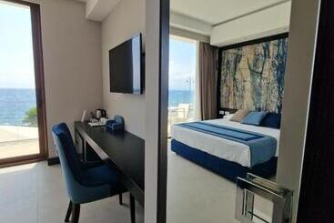 هتل Ngonia Bay Boutique