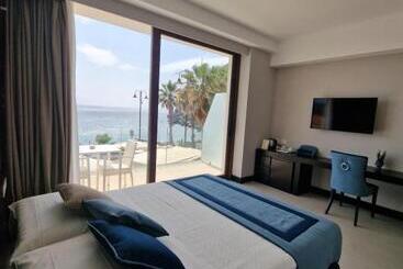 هتل Ngonia Bay Boutique