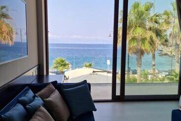 هتل Ngonia Bay Boutique