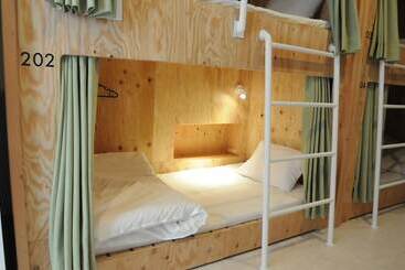 Lodger Hostel & Restaurant Matsusaka