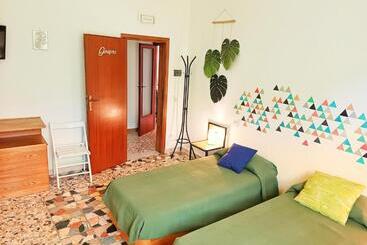تختخواب و صبحانه Lo Zizzolo Bed&breakfast