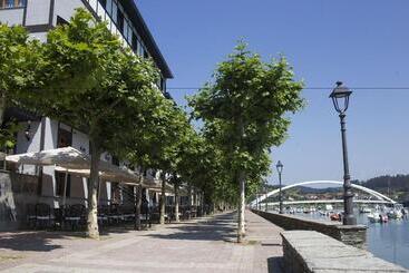 هتل Boutique Bahia De Plentzia