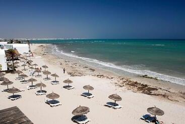 هتل Monarque Dar Jerba Narjess