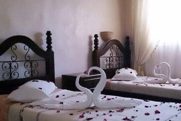 هتل Hôtel Résidence Bellevue Zarzis
