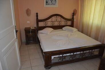 هتل Hôtel Résidence Bellevue Zarzis