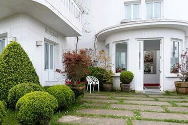 هتل La Casa De Las Camelias
