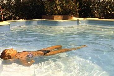 هتل Rivadoro Spiaggia Ombrellone E Lettini Piscina Parcheggio
