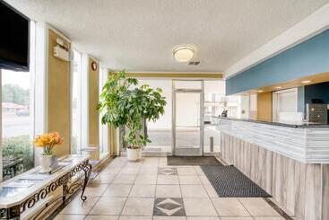 مُتل Oyo Hotel Alexandria La Hwy 165