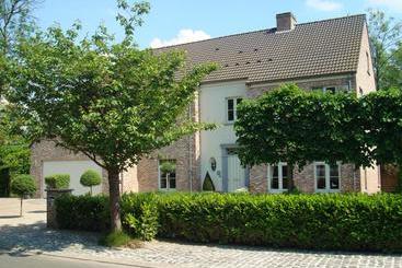 B&b Charming Escape