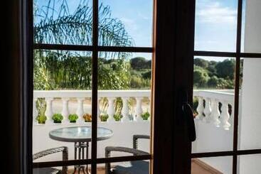 Hostal Cabo Roche