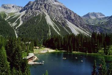 酒店 Alpinarosa