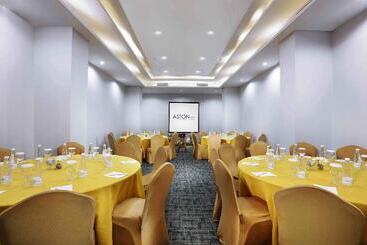 هتل Aston Inn Pandanaran