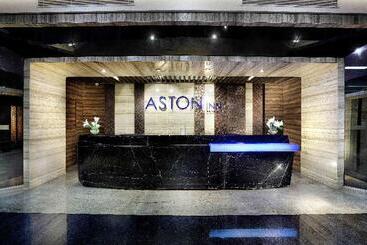 هتل Aston Inn Pandanaran