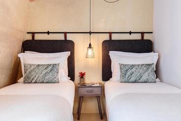 هتل Dear Lisbon - Living House
