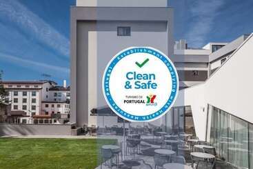 هتل Essence Inn Marianos