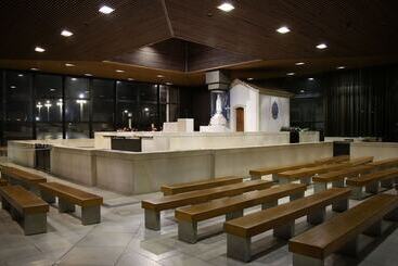 هتل Essence Inn Marianos