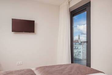 هتل Essence Inn Marianos