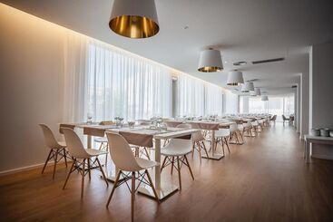 هتل Essence Inn Marianos
