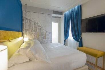 هتل H10 Palazzo Canova