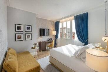 هتل H10 Palazzo Canova