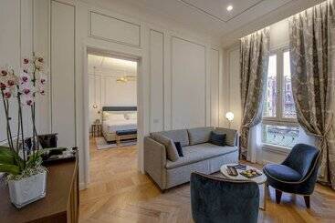 هتل H10 Palazzo Canova