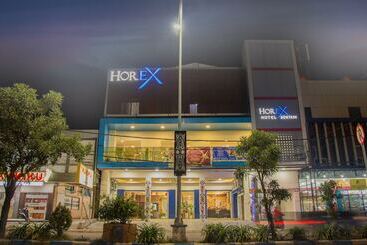 هتل Horison Express Sentani