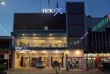 هتل Horison Express Sentani