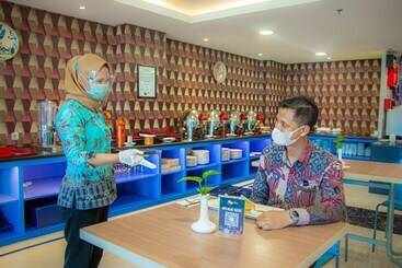 هتل Horison Express Sentani