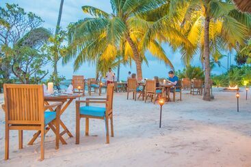 هتل Reethi Faru, Bio Luxury Resort
