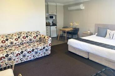 Millthorpe Motel