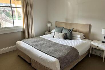 Millthorpe Motel