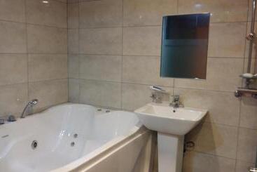 مُتل Residence Hotel R