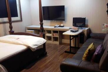 مُتل Residence Hotel R
