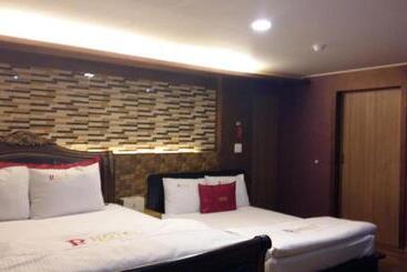 مُتل Residence Hotel R
