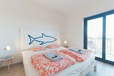 WOT Ericeira Surf Hostel