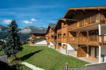 Апартаменты Cgh Résidence Boutique Les Chalets De Léana